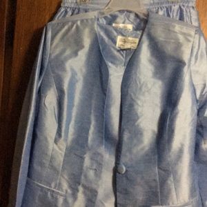 Tally Taylor 100% Polyester Baby Blue Skirt Suit